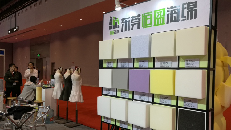 產(chǎn)品展示墻.jpg 產(chǎn)品展示墻.jpg